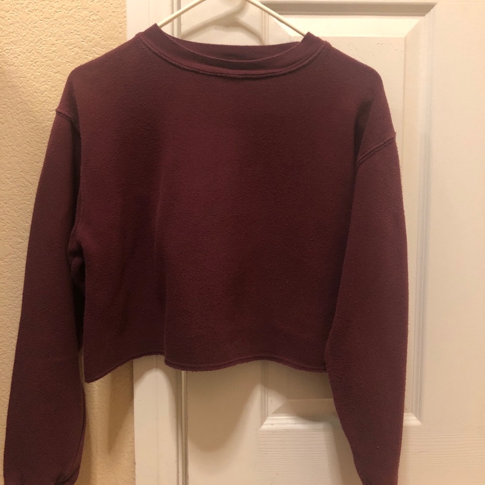 Brandy Melville cropped sweater